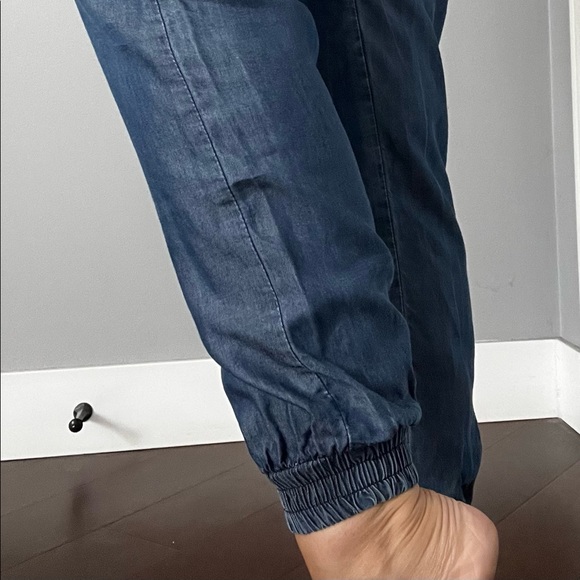 Lole | denim jogger | dark wash | size small - Picture 4 of 8